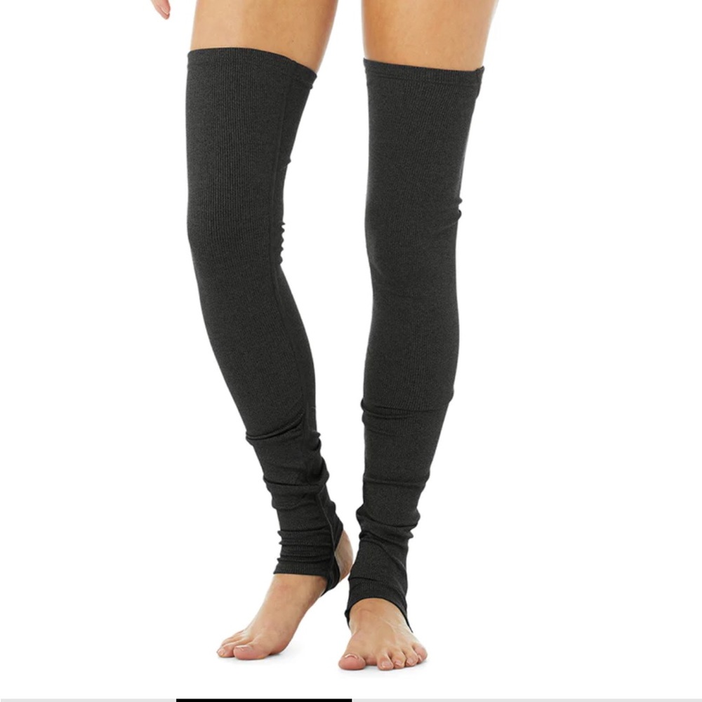 ALO Yoga Goddess Legwarmer